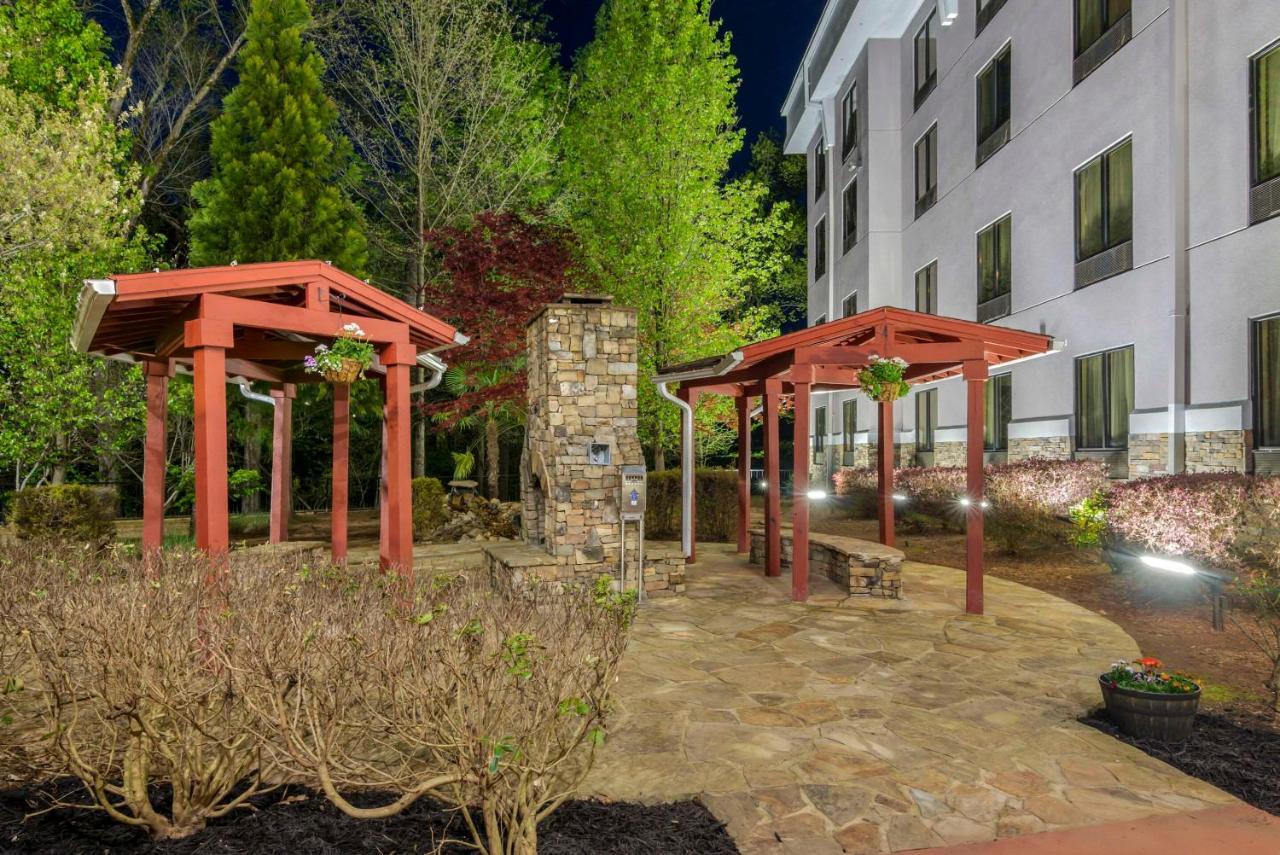 Comfort Suites At Kennesaw State University Bagian luar foto