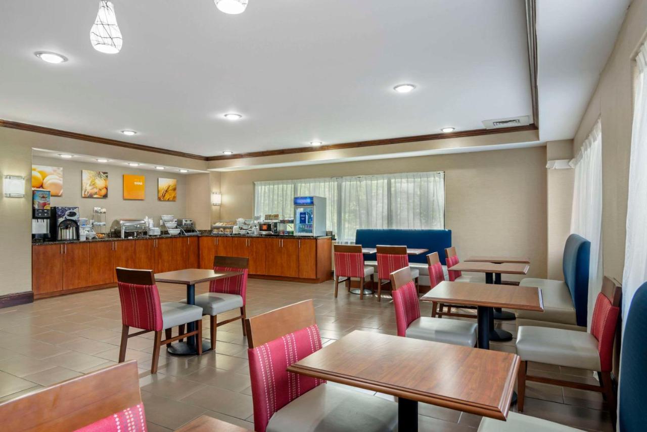 Comfort Suites At Kennesaw State University Bagian luar foto