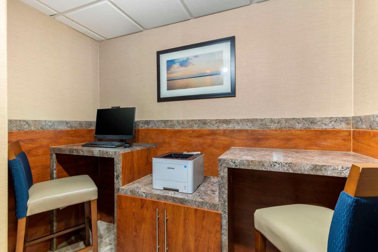 Comfort Suites At Kennesaw State University Bagian luar foto
