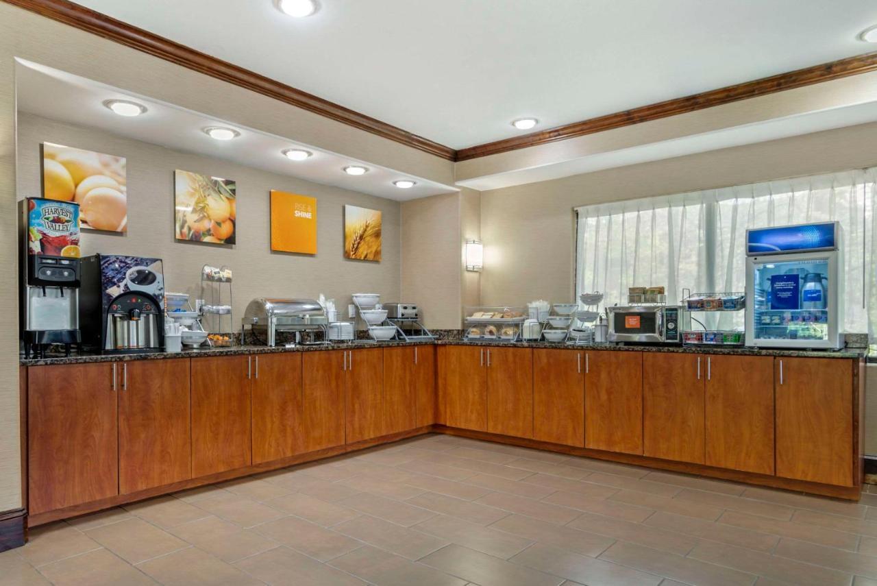 Comfort Suites At Kennesaw State University Bagian luar foto