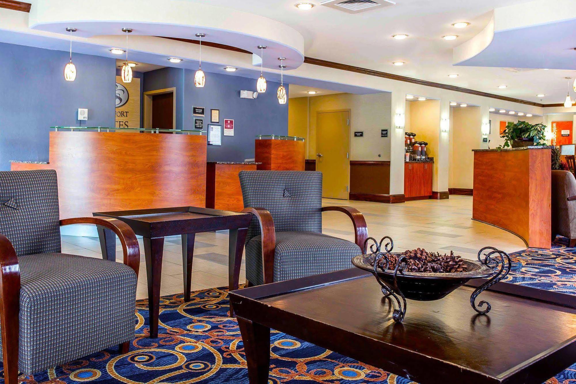 Comfort Suites At Kennesaw State University Bagian luar foto