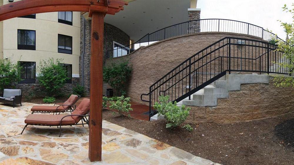 Comfort Suites At Kennesaw State University Bagian luar foto
